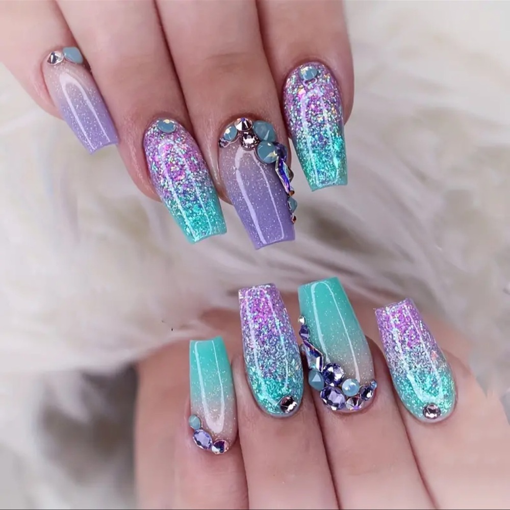 Press-On Nails, NIB, Blue & Purple